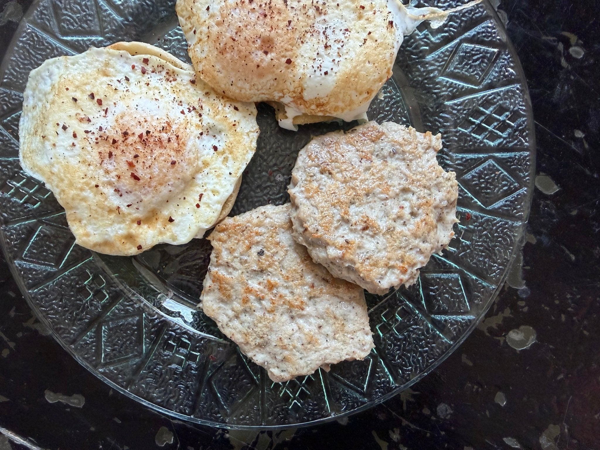 herb + pepper breakfast sausage