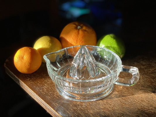 kitchen essential: citrus juicer